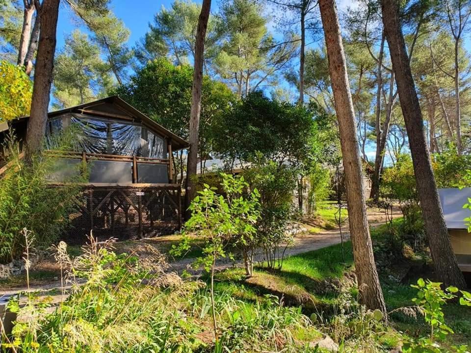 Camping Du Garlaban Ξενοδοχείο Aubagne Εξωτερικό φωτογραφία